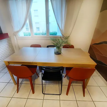 Evasion - 6 Prs, 2 Ch, Avec Balcon