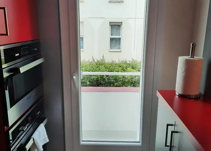 Evasion - 6 Prs, 2 Ch, Avec Balcon Dijon